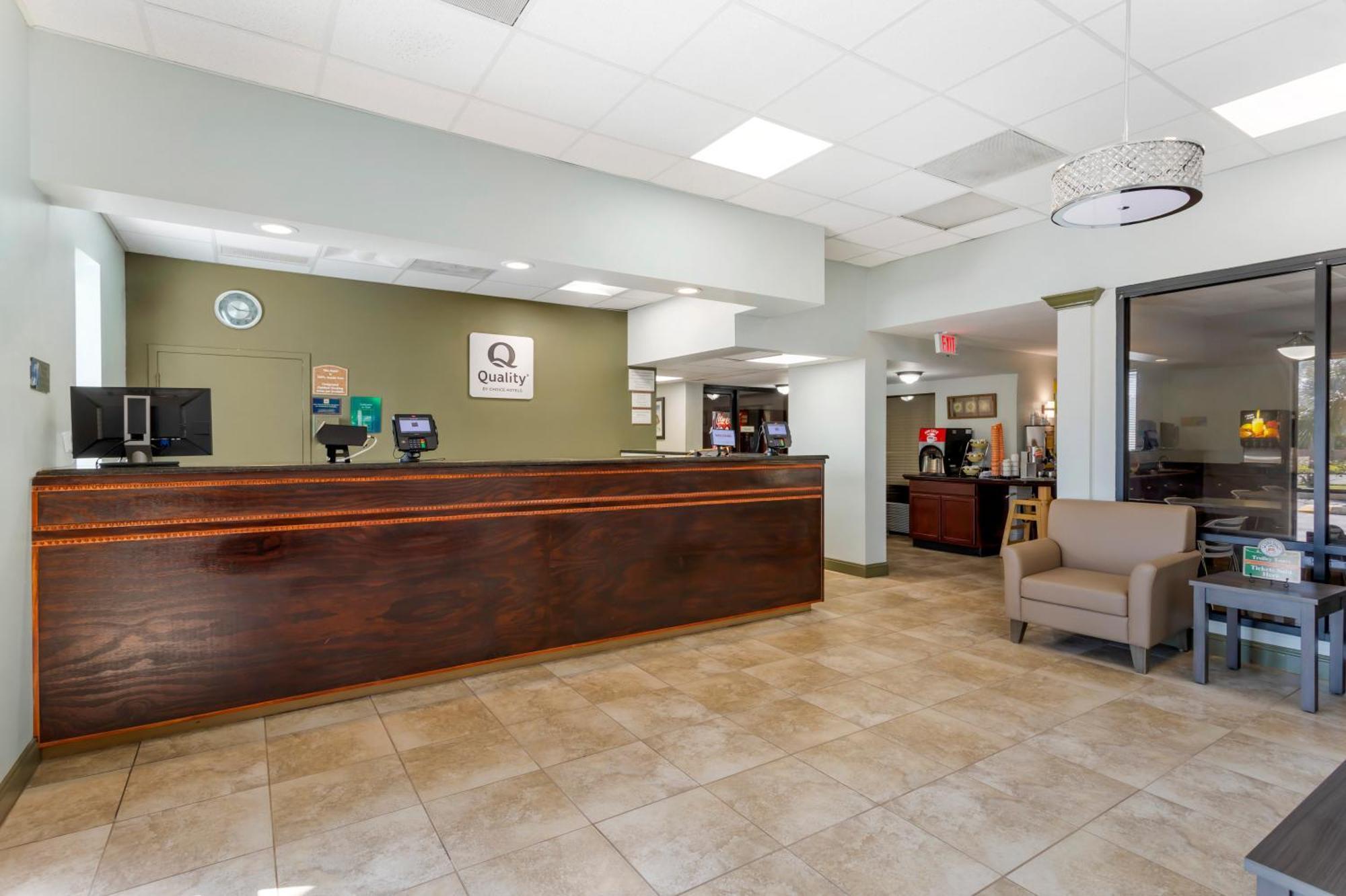 Quality Inn & Suites St Augustine Beach Area St. Augustine Beach Exterior photo
